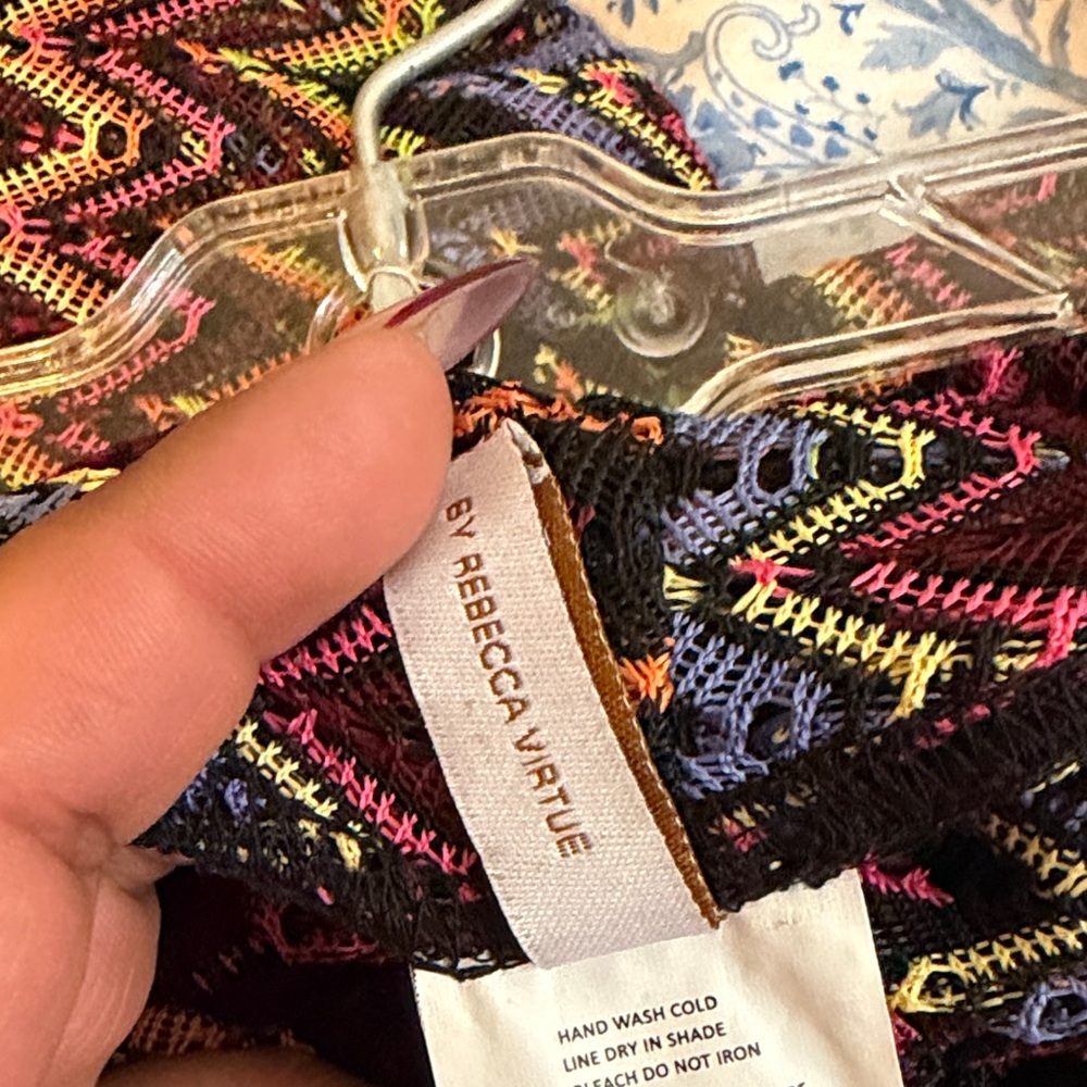 BECCA Colorful Knit Pattern cover up pants - Picture 3 of 7